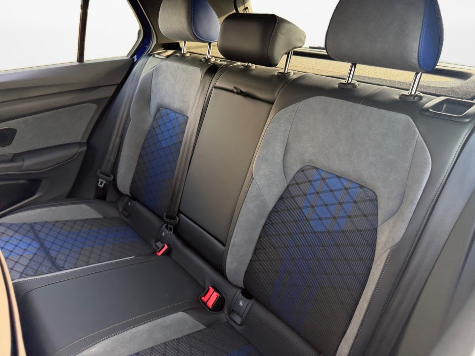 2026 Volkswagen Golf R 2.0T DSG