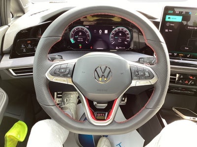 2025 Volkswagen Golf GTI 2.0T SE