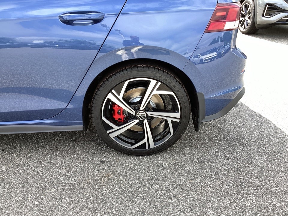 2025 Volkswagen Golf GTI 2.0T SE