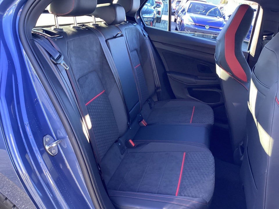 2026 Volkswagen Golf GTI SE