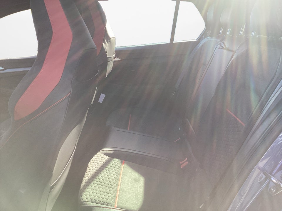 2026 Volkswagen Golf GTI SE