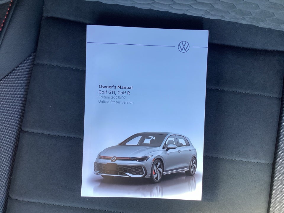 2026 Volkswagen Golf GTI SE