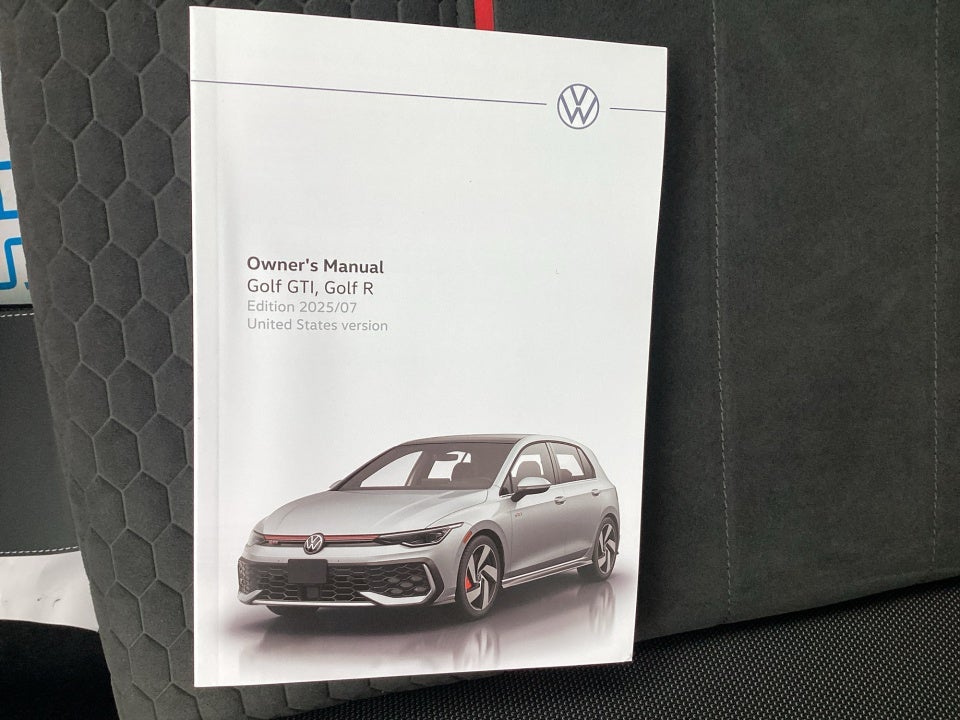 2026 Volkswagen Golf GTI SE