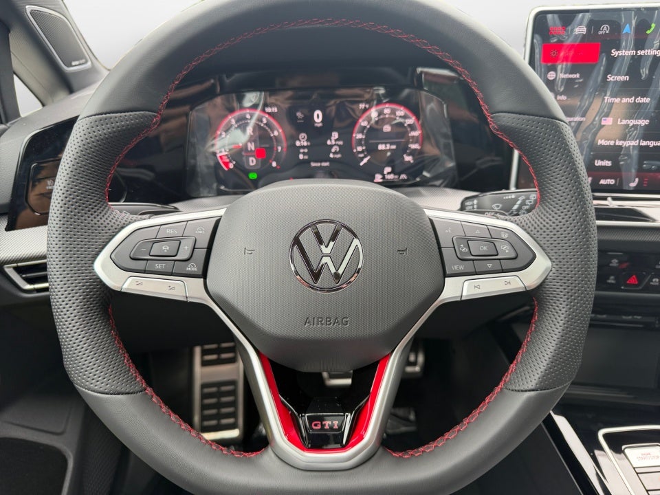 2026 Volkswagen Golf GTI SE