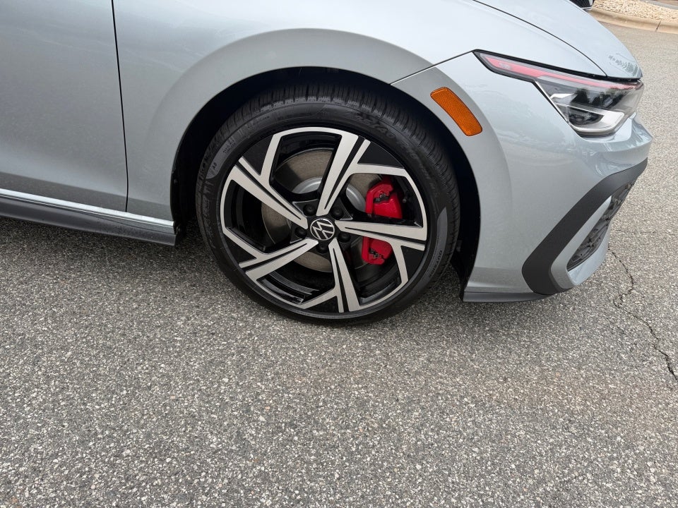 2026 Volkswagen Golf GTI SE