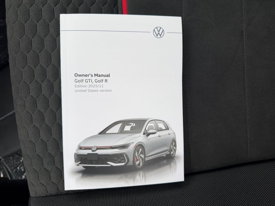 2026 Volkswagen Golf GTI SE