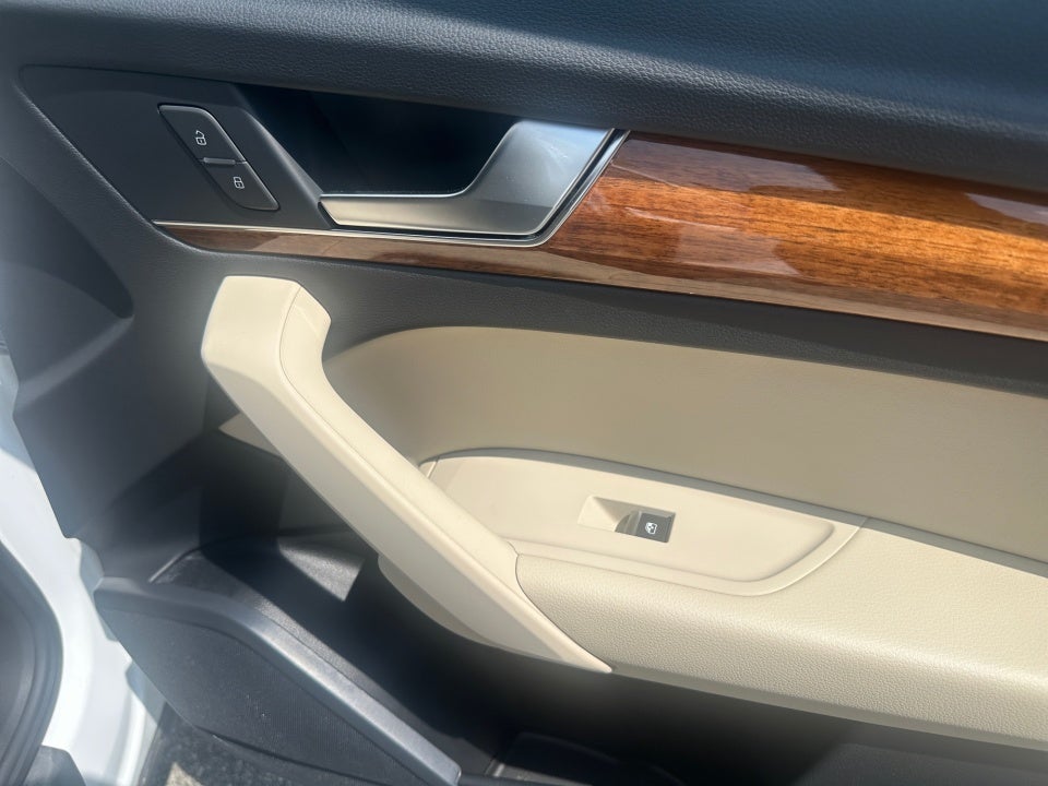 2023 Audi Q5 Premium