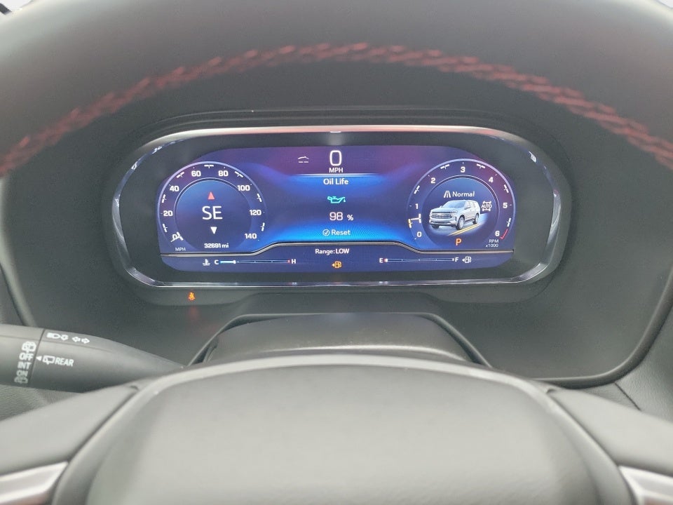 2024 Chevrolet Suburban 4WD RST