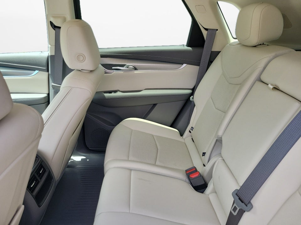 2021 Cadillac XT5 FWD Premium Luxury