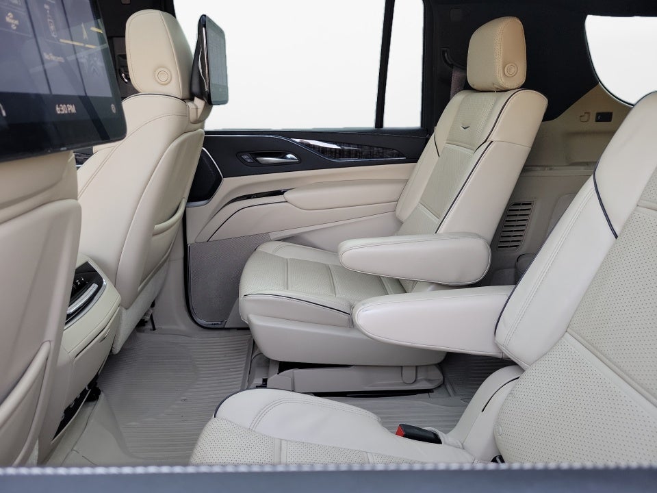 2021 Cadillac Escalade ESV 4WD Premium Luxury