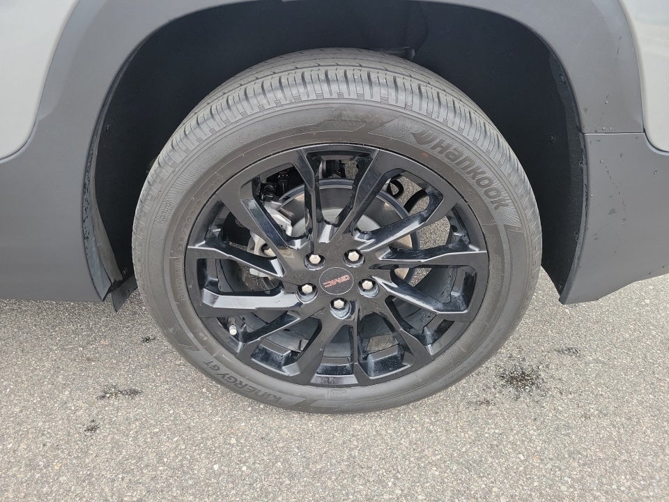 2023 GMC Terrain FWD SLT