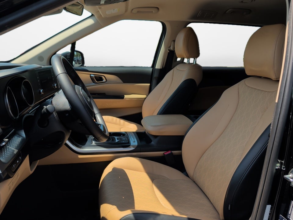 2024 Kia Carnival MPV LX Seat Package