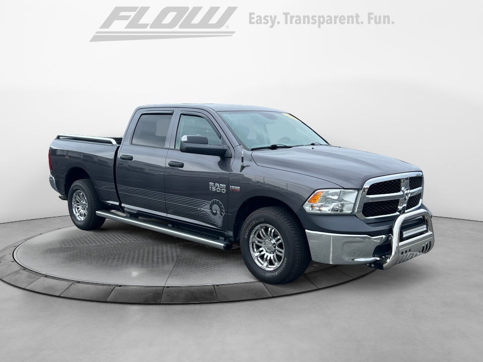 2017 RAM 1500 Tradesman Crew Cab 4x2 6'4" Box