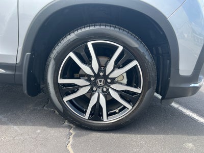 2019 Honda Pilot Touring 8-Passenger