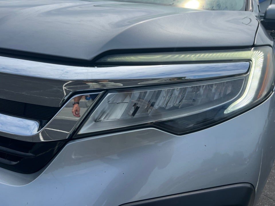 2019 Honda Pilot Touring 8-Passenger