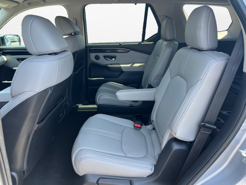 2023 Honda Pilot EX-L 7 Passenger