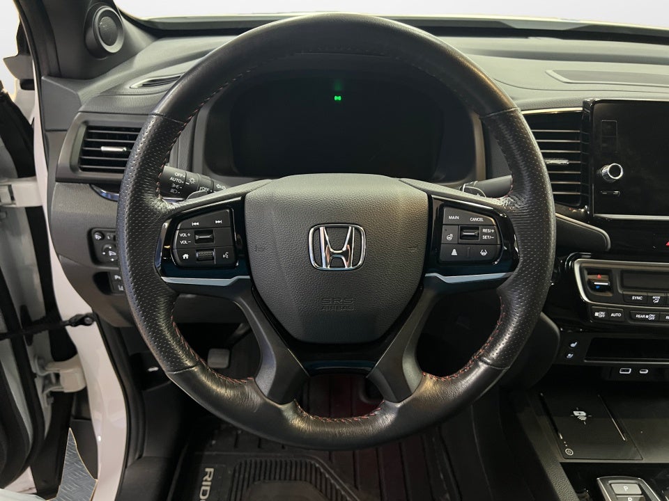 2025 Honda Ridgeline Black Edition