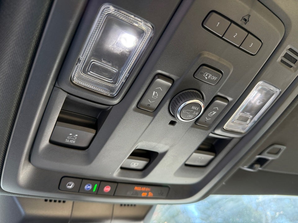 2023 Cadillac Escalade 4WD Premium Luxury