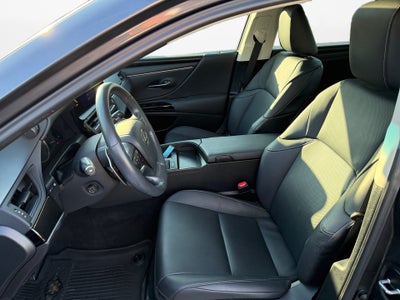 2023 Lexus ES 350 Ultra Luxury