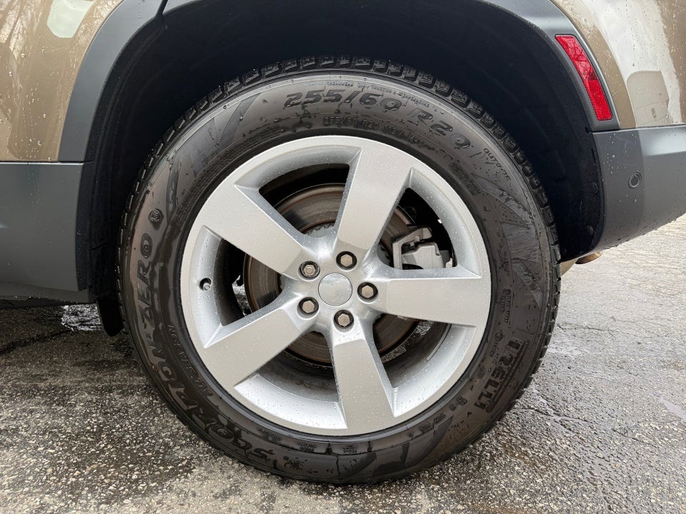 2024 Land Rover Defender 110 P400 S