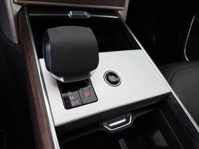 2024 Land Rover Range Rover P400 SE