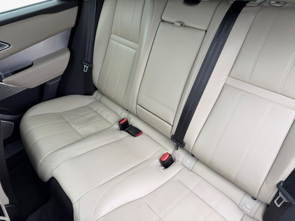 2019 Land Rover Range Rover Velar P250 R-Dynamic SE