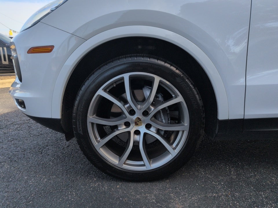 2019 Porsche Cayenne Base