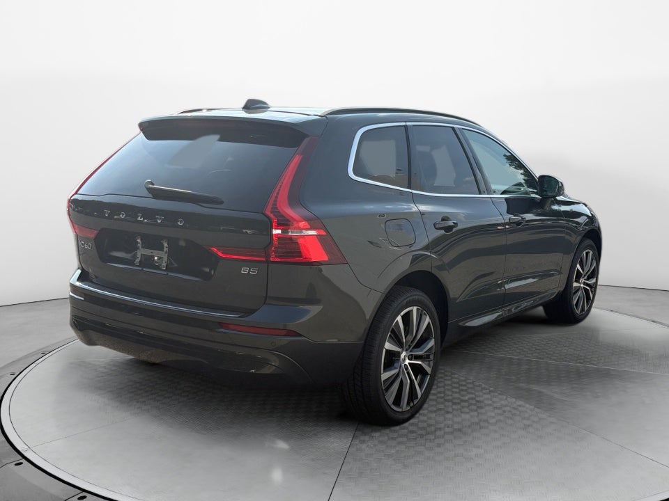 2022 Volvo XC60 Momentum