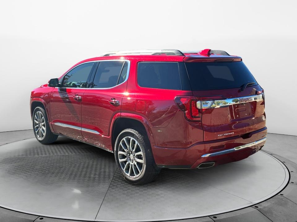 2023 GMC Acadia Denali
