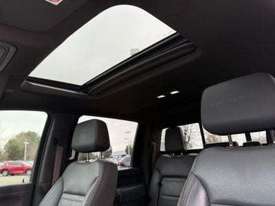 2021 GMC Sierra 2500HD 4WD Crew Cab Standard Bed Denali