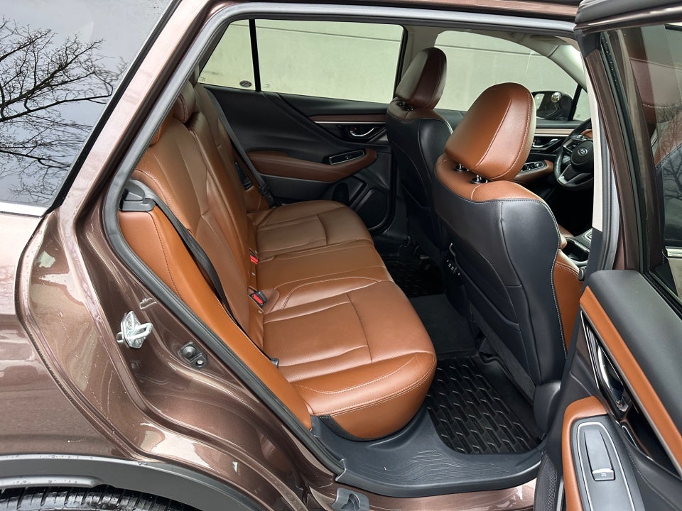 2022 Subaru Outback Touring XT