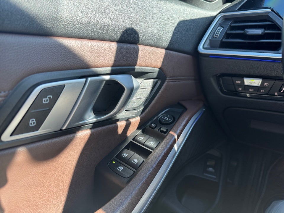 2019 BMW 330i xDrive