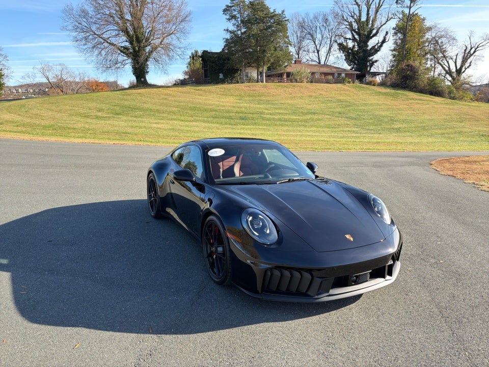 2025 Porsche 911 Carrera GTS