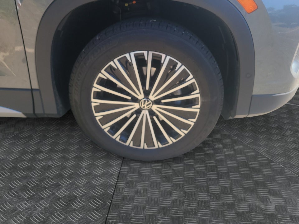 2025 Volkswagen Tiguan S