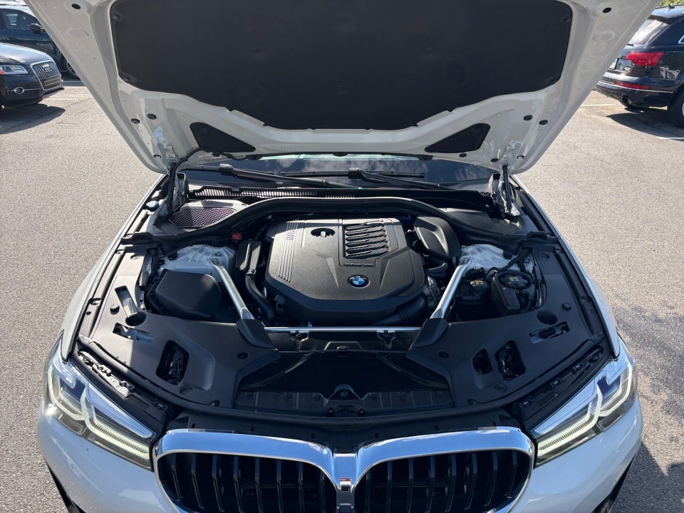 2022 BMW 540 i