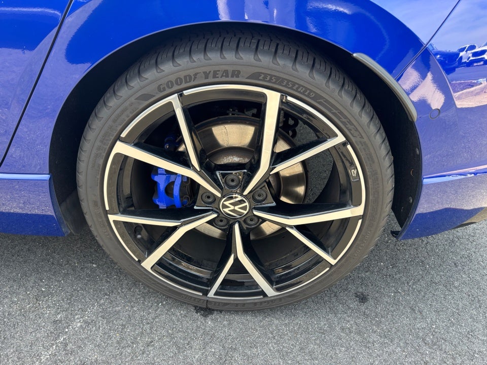 2022 Volkswagen Golf R 2.0T