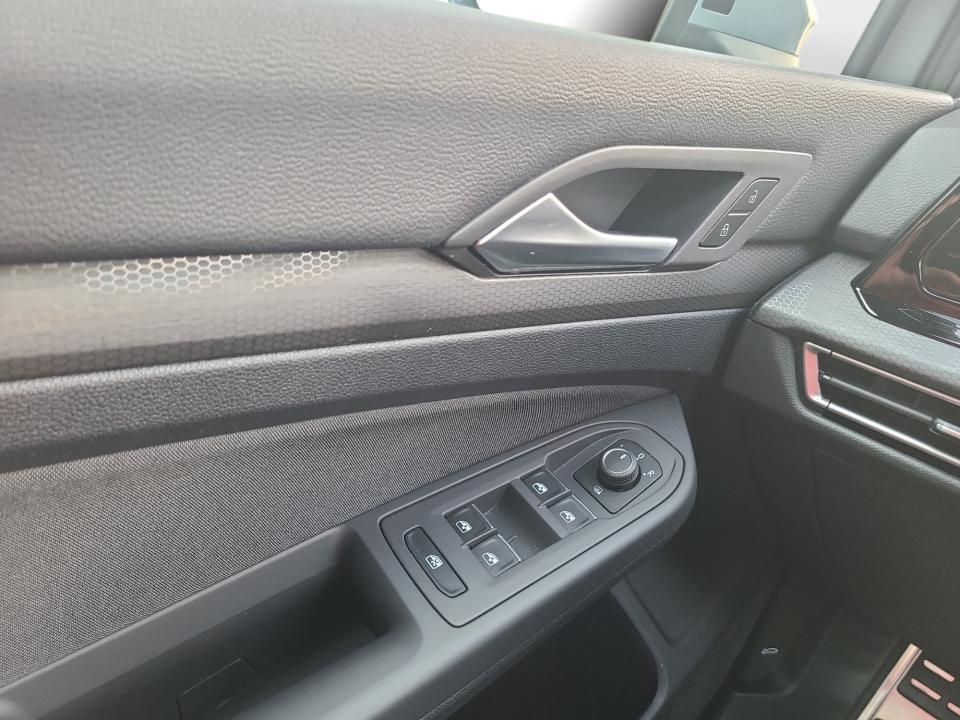 2022 Volkswagen Golf GTI S