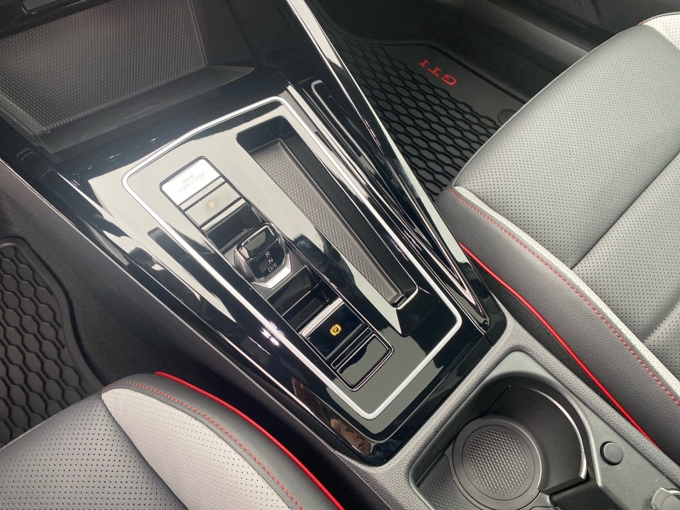 2024 Volkswagen Golf GTI 2.0T Autobahn
