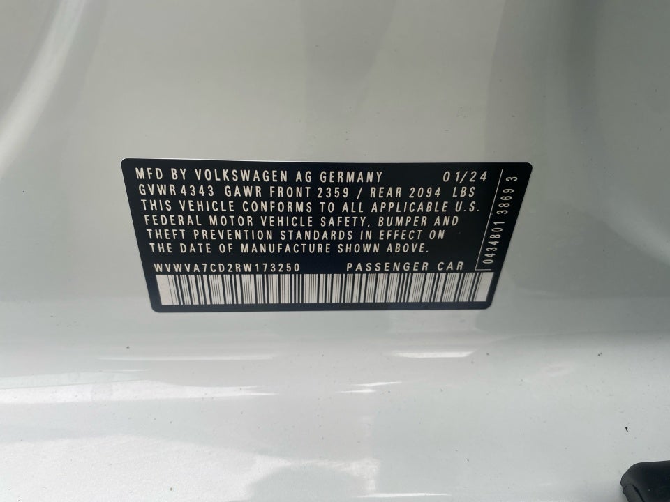 2024 Volkswagen Golf GTI 2.0T Autobahn