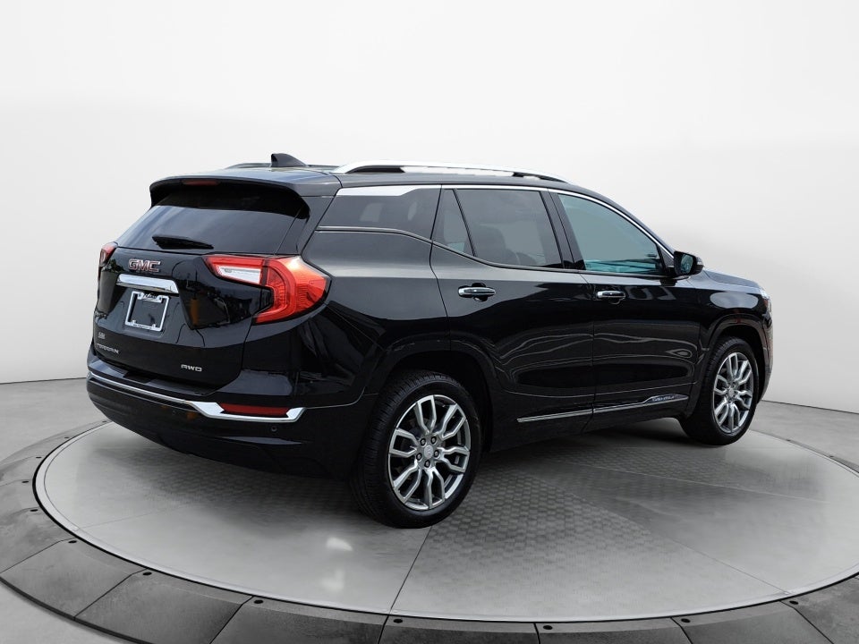 2024 GMC Terrain AWD Denali
