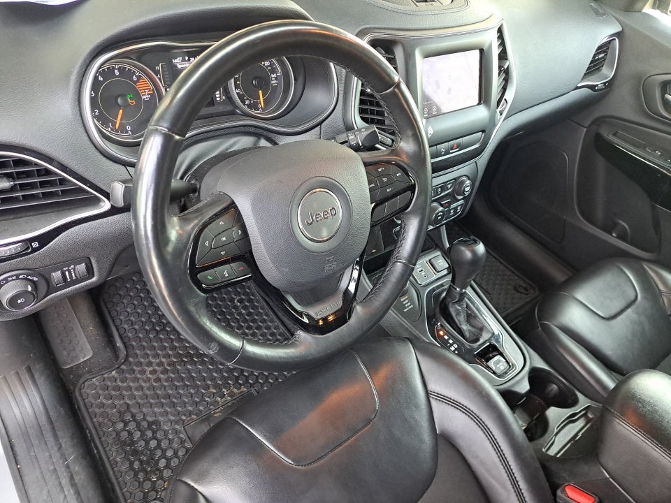 2019 Jeep Cherokee Altitude