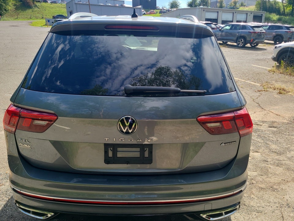 2022 Volkswagen Tiguan SEL R-Line