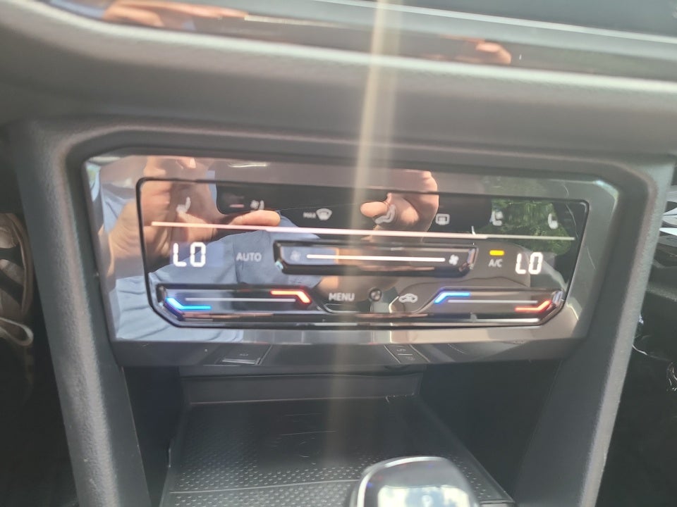 2022 Volkswagen Tiguan SEL R-Line