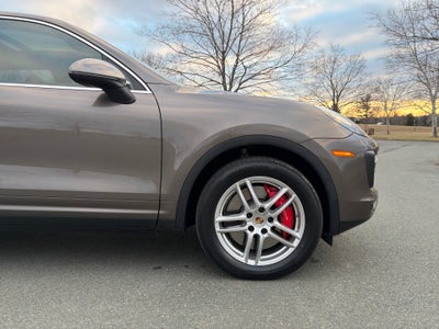 2015 Porsche Cayenne Turbo