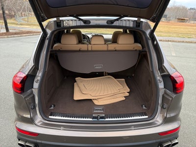 2015 Porsche Cayenne Turbo