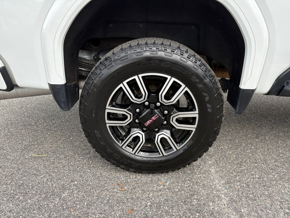 2023 GMC Sierra 2500HD AT4
