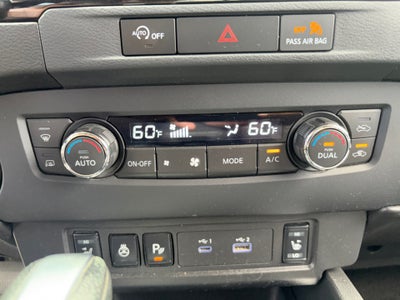 2024 Nissan Frontier SV