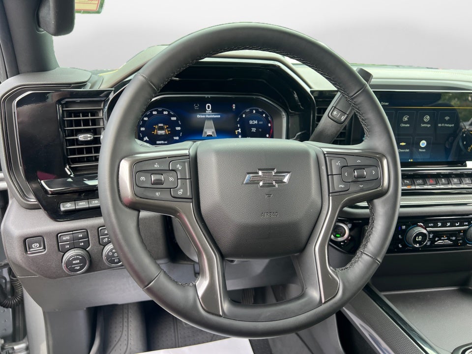 2025 Chevrolet Silverado 2500HD 4WD Crew Cab Standard Bed ZR2