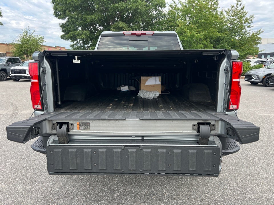 2025 Chevrolet Silverado 2500HD 4WD Crew Cab Standard Bed ZR2