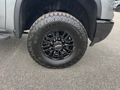 2025 Chevrolet Silverado 2500HD 4WD Crew Cab Standard Bed ZR2